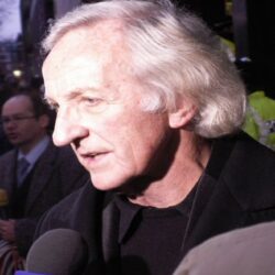 Pilger sj