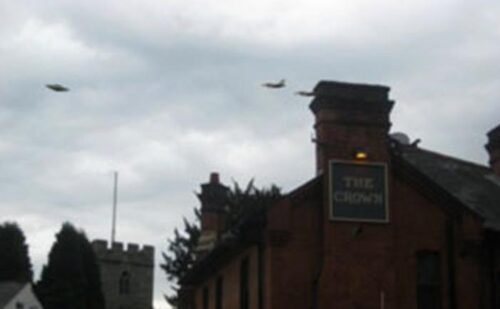 Plane chasing UFO UK